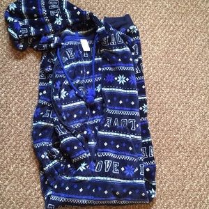 Comfy fleece PJs!